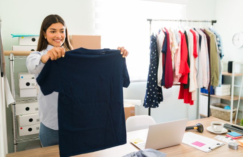 Apparel Fit Guidance Support to Reduce Fashion Returns